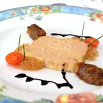 Logis & Restaurant Le Cheval Blanc Et Clovis Hotell 3*